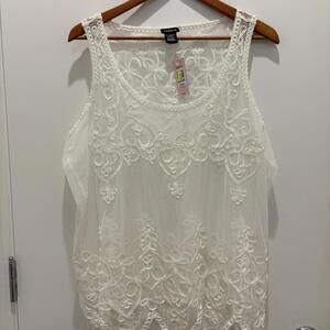 Torrid White Embroidered Mesh Tank Top Size 1